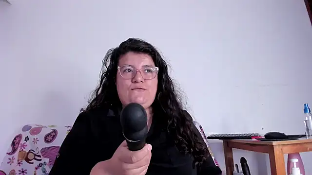 Snapshot of mystery_psique chatting on November 19, 2025, 7:03 pm mystery psique online show from November 19, 2025, 7:03 pm