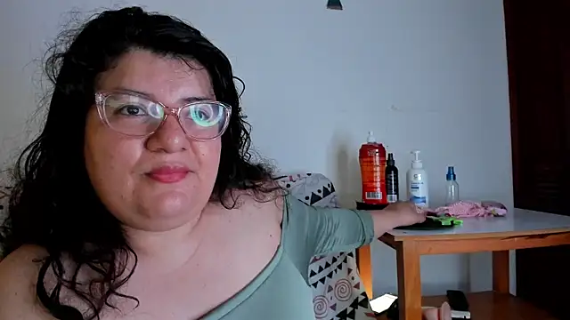 Snapshot of mystery_psique chatting on December 18, 2025, 6:58 pm mystery psique online show from December 18, 2025, 6:58 pm