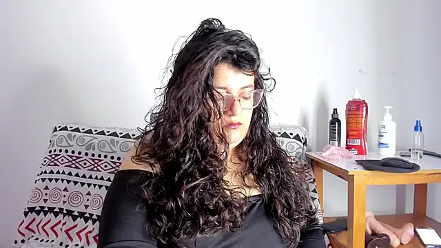 Snapshot of mystery_psique chatting on December 19, 2025, 6:59 pm mystery psique online show from December 19, 2025, 6:59 pm