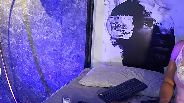 Snapshot of Susan_wall chatting on February 20, 2026, 1:11 pm Susan wall online show from February 20, 2026, 1:11 pm