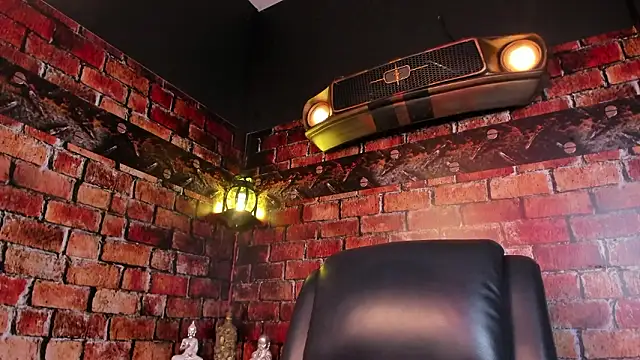 Victoriaa2 Doll online show from February 13, 2026, 1:29 pm