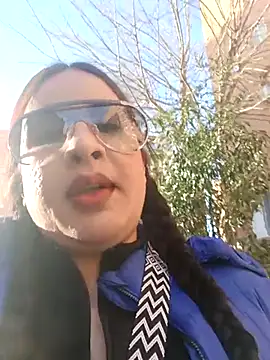 hotCOUPLEPETRA online show from February 24, 2026, 4:27 pm