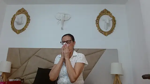 amanda ramirez online show from February 4, 2026, 10:15 pm