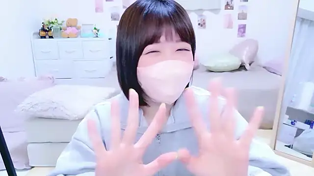  suika  online show from March 1, 2026, 12:07 pm