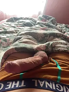 UncoolCaesium online show from April 16, 2026, 7:31 am