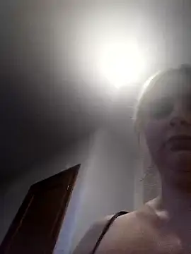 JessicaItalia online show from January 12, 2026, 10:20 am