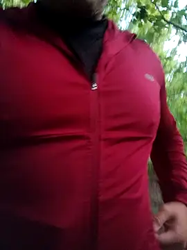 CloudyMuscleBeefy online show from September 11, 2025, 6:08 pm