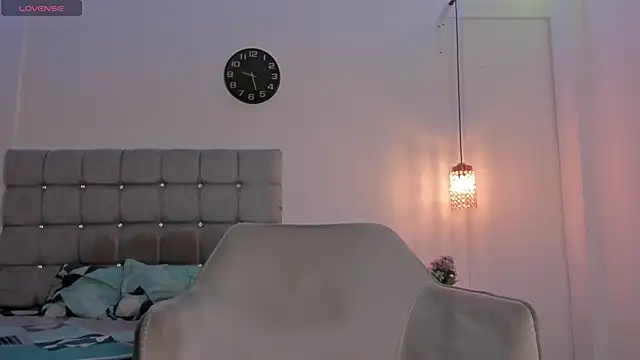 Santy Stump online show from November 21, 2025, 8:40 pm