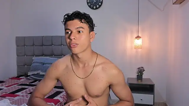 Snapshot of Santy_Stump chatting on February 7, 2026, 12:03 am Santy Stump online show from February 7, 2026, 12:03 am