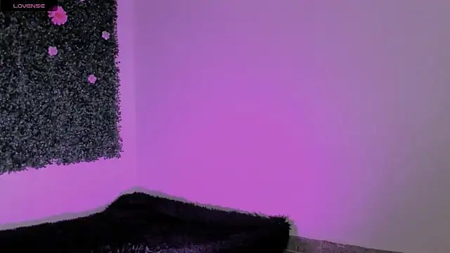 Snapshot of casieee_love chatting on May 19, 2026, 10:27 pm casieee love online show from May 19, 2026, 10:27 pm