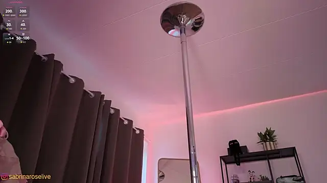 SabrinaRosed online show from April 2, 2026, 5:32 pm