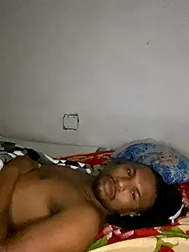 Snapshot of soy-tuyo- chatting on November 12, 2025, 4:24 am soy-tuyo- online show from November 12, 2025, 4:24 am