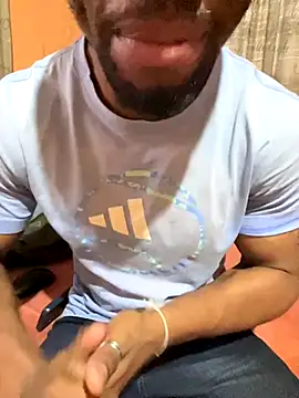 naughty thick online show from September 20, 2025, 4:41 pm