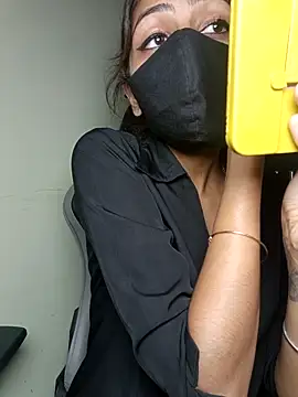 Isha Sax online show from September 21, 2025, 6:15 am