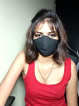 Isha Sax online show from September 24, 2025, 7:33 am