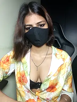 Isha Sax online show from September 26, 2025, 7:56 am