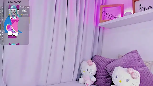 niia7 online show from February 15, 2026, 7:43 pm