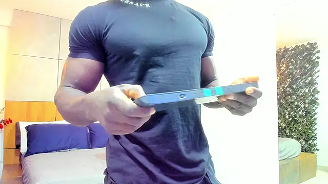 MarcusBlack  online show from March 31, 2026, 10:37 am