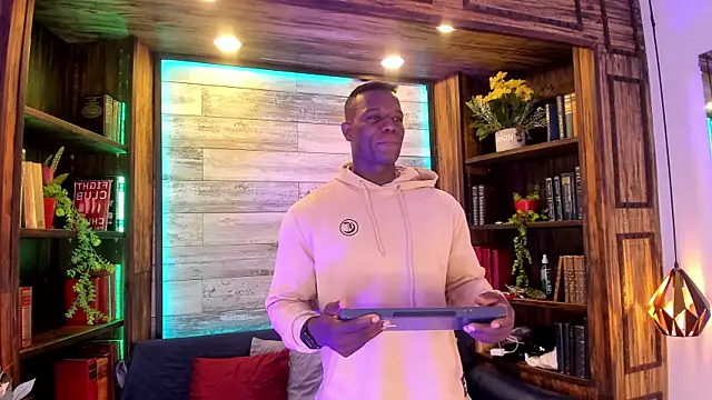 MarcusBlack  online show from June 22, 2026, 12:02 pm
