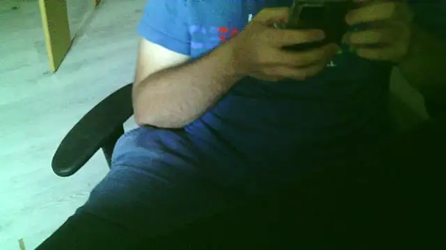 Snapshot of matlecoq2 chatting on October 5, 2025, 3:32 pm matlecoq2 online show from October 5, 2025, 3:32 pm