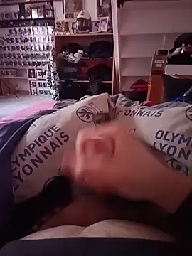 Snapshot of matlecoq2 chatting on February 6, 2026, 11:35 am matlecoq2 online show from February 6, 2026, 11:35 am