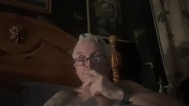 poggles online show from November 21, 2025, 7:45 pm