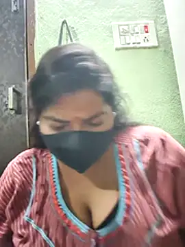 Liyaa 24 online show from February 22, 2026, 4:05 pm