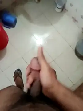 Snapshot of zim200 chatting on February 9, 2026, 10:30 am zim200 online show from February 9, 2026, 10:30 am