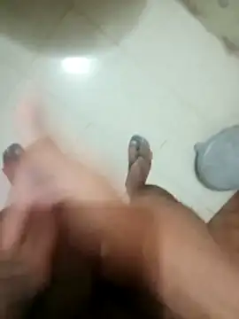 Snapshot of zim200 chatting on February 23, 2026, 4:26 pm zim200 online show from February 23, 2026, 4:26 pm