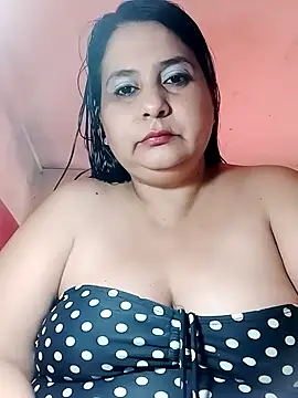 Snapshot of Aymacyn chatting on November 26, 2025, 11:00 am Aymacyn online show from November 26, 2025, 11:00 am