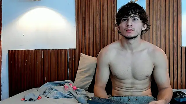 Snapshot of Jhossua_ chatting on September 15, 2025, 11:21 am Jhossua  online show from September 15, 2025, 11:21 am