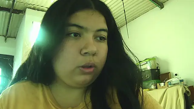 Snapshot of sultana_mihrima chatting on June 2, 2026, 6:21 pm sultana mihrima online show from June 2, 2026, 6:21 pm