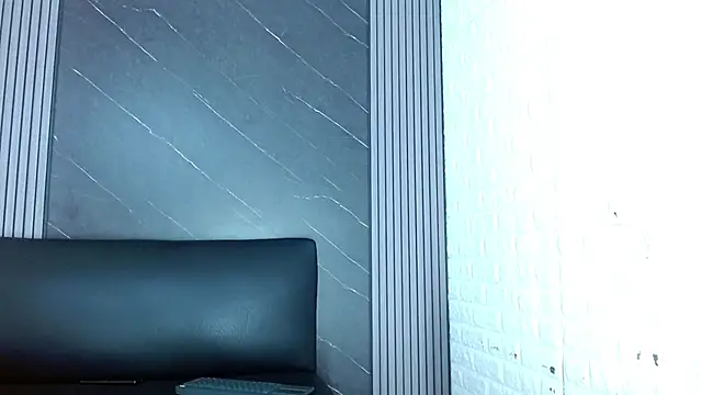 Raven Doll19 online show from April 7, 2026, 4:18 pm