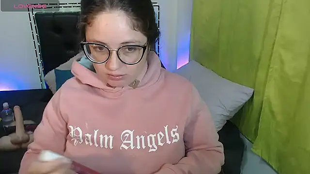 KrystalAdams online show from October 30, 2025, 1:45 pm