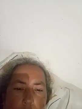 jendall189 online show from October 31, 2025, 2:23 am