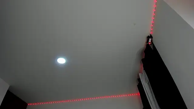 Vaneza G1 online show from April 9, 2026, 6:19 am