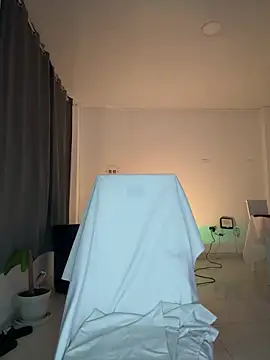 18 salo online show from September 11, 2025, 4:23 am