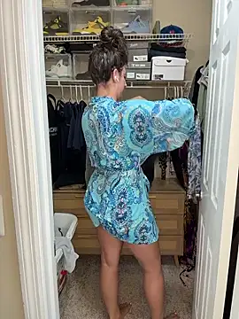 sweetsirenn online show from March 26, 2026, 10:15 pm