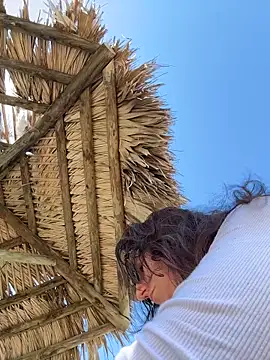 sweetsirenn online show from April 1, 2026, 2:36 pm