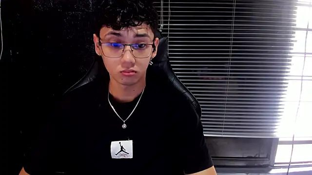 jacobs shelby online show from October 5, 2025, 12:58 pm