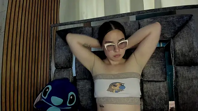 Snapshot of Cherry__Hot chatting on September 19, 2025, 10:21 pm Cherry Hot online show from September 19, 2025, 10:21 pm