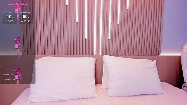 Camile cute online show from February 11, 2026, 5:51 pm