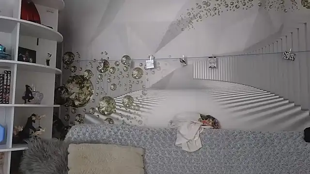 EvoletteLouLou online show from September 27, 2025, 12:54 pm