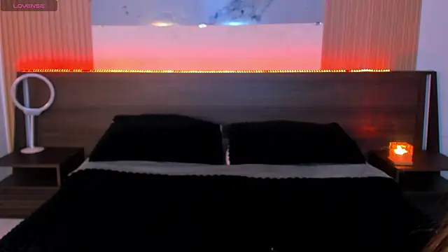 Snapshot of samanthaa_moon chatting on June 27, 2026, 8:36 pm samanthaa moon online show from June 27, 2026, 8:36 pm