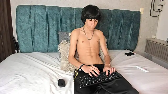 Diamond twink online show from June 9, 2026, 3:56 pm