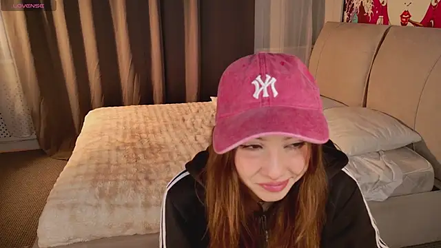 sillybloom online show from May 23, 2026, 3:12 am