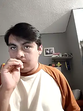 Snapshot of Ravenvodka chatting on September 25, 2025, 5:00 am Ravenvodka online show from September 25, 2025, 5:00 am