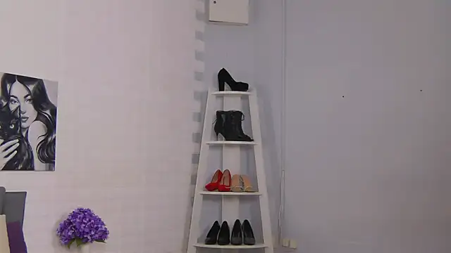 Snapshot of Agnessa chatting on March 31, 2026, 9:10 am Agnessa online show from March 31, 2026, 9:10 am