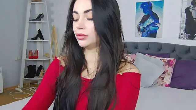 Snapshot of Agnessa chatting on April 18, 2026, 10:19 am Agnessa online show from April 18, 2026, 10:19 am
