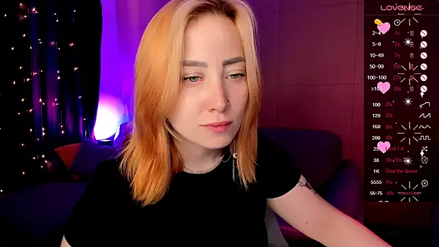 deboramoore online show from May 31, 2026, 2:09 am